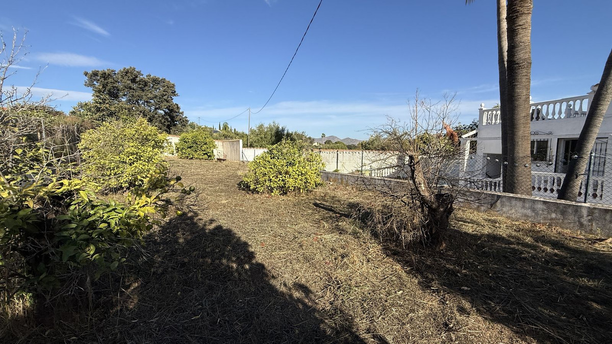 Finca for sale in Alhaurín de la Torre