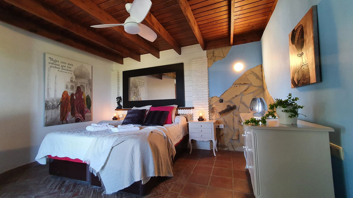 Finca for sale in Alhaurín el Grande