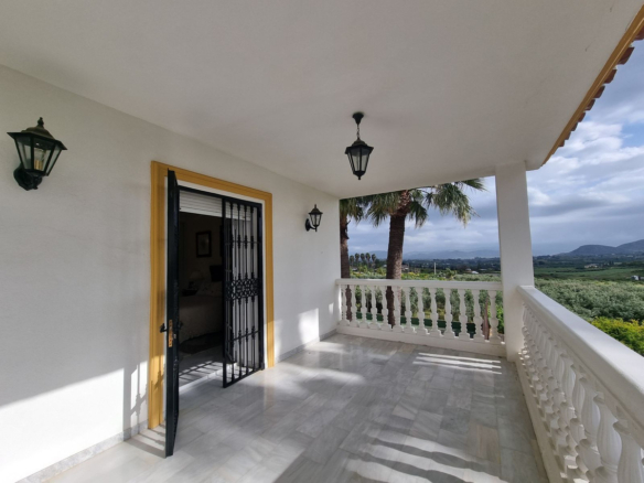 Finca for sale in Alhaurín el Grande