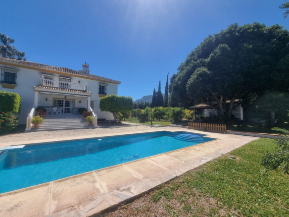 Finca for sale in Alhaurín el Grande