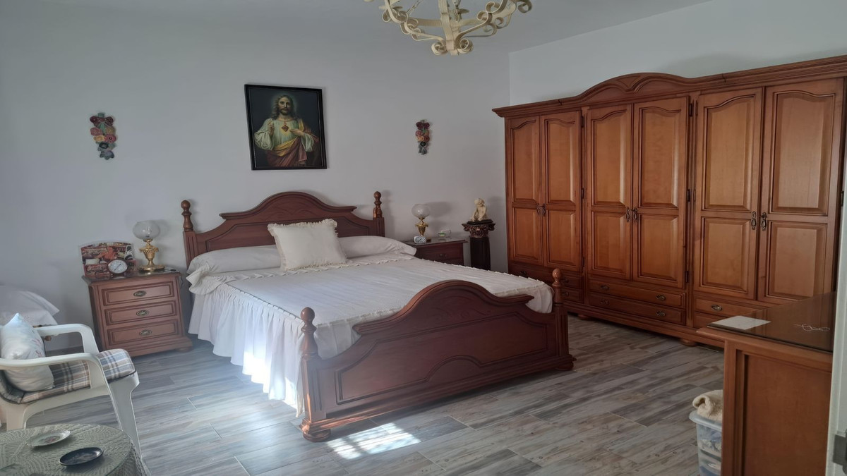 Finca for sale in Alhaurín el Grande