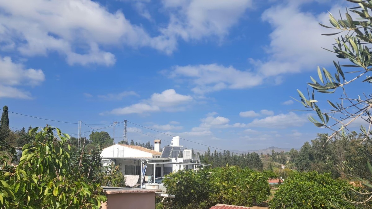 Finca for sale in Alhaurín el Grande