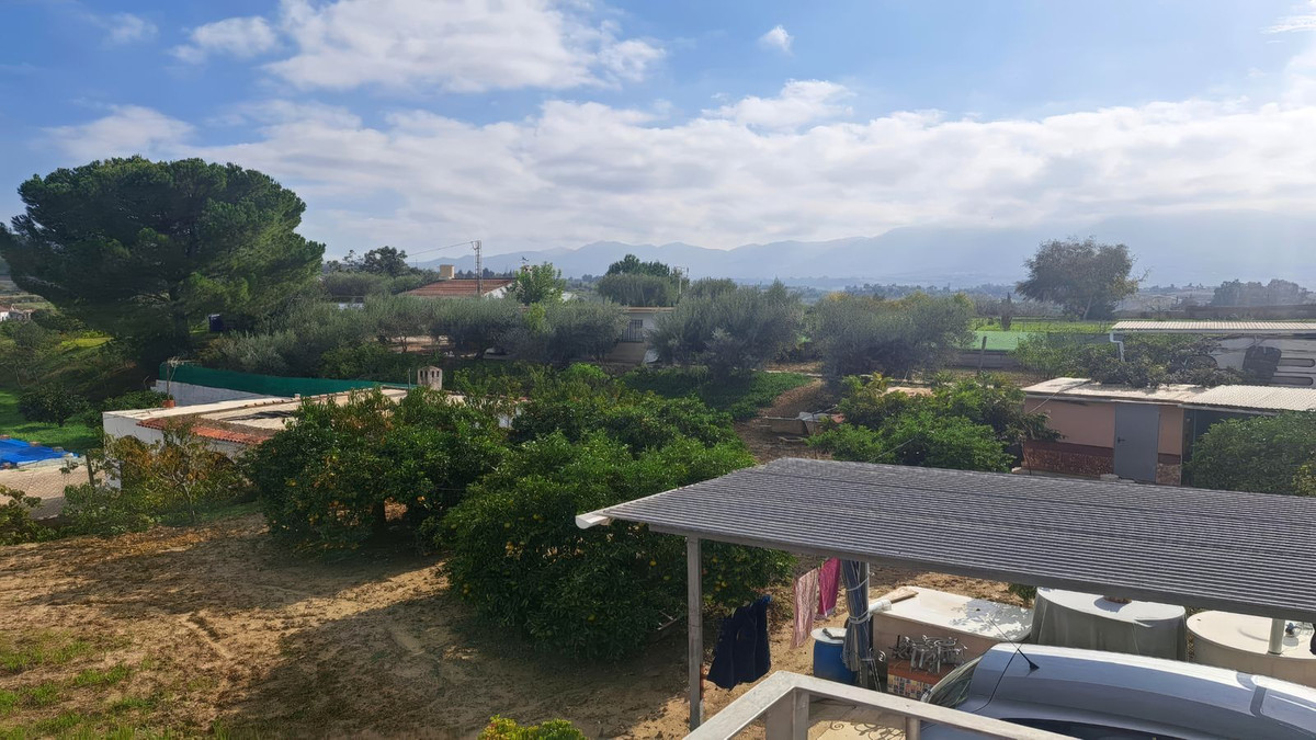 Finca for sale in Alhaurín el Grande