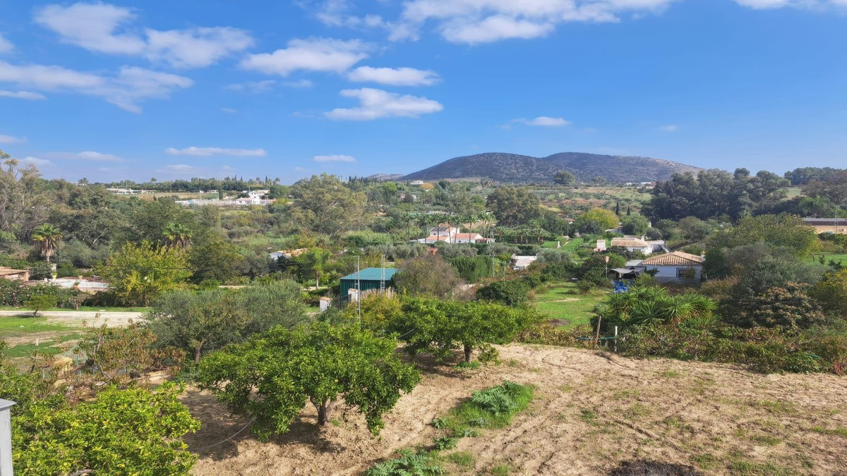 Finca for sale in Alhaurín el Grande