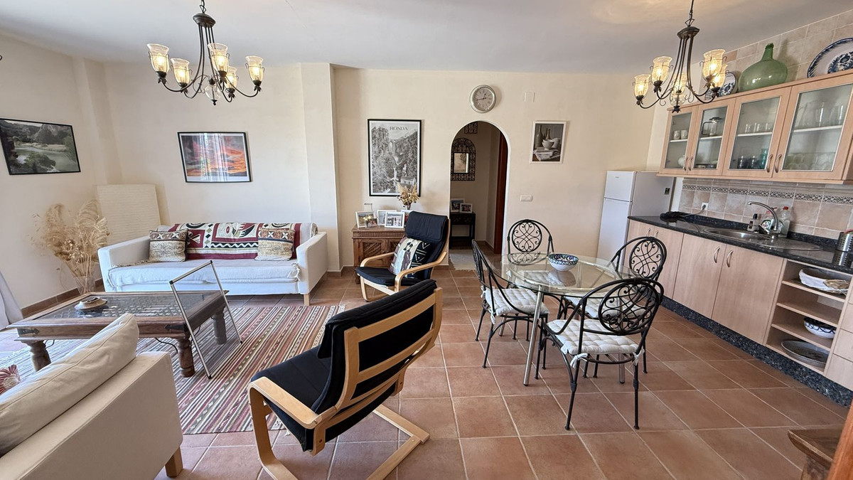 Finca for sale in Alora