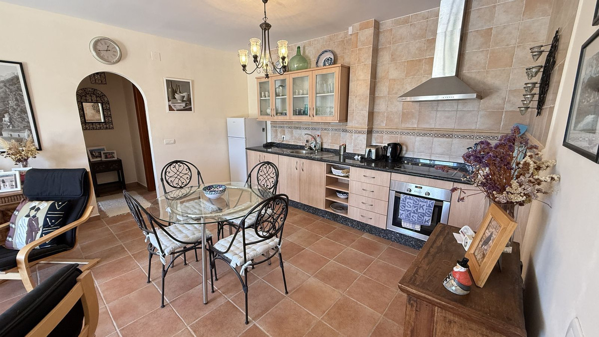 Finca for sale in Alora