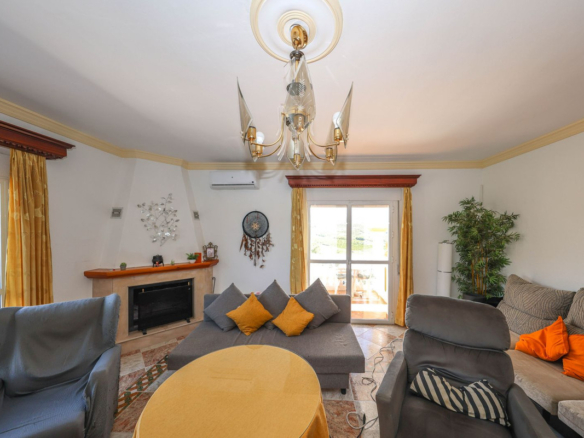 Finca for sale in Alora