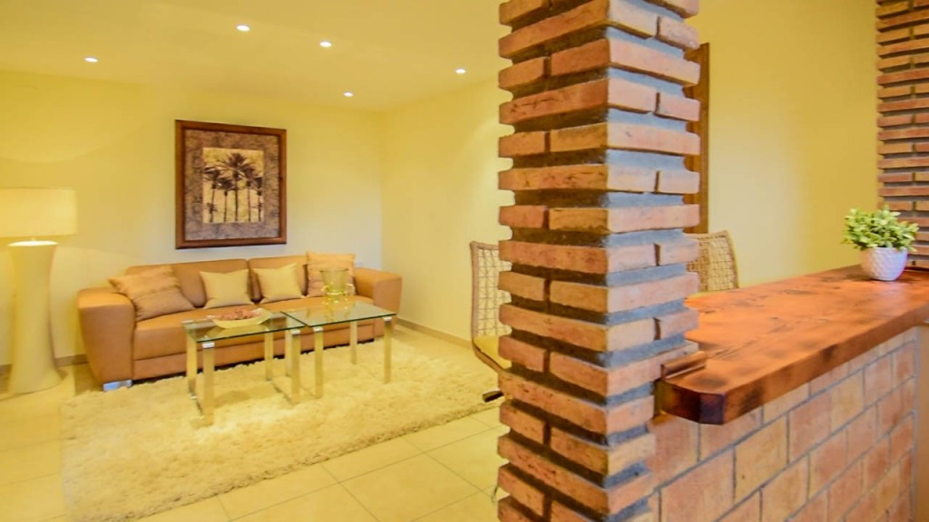 Finca for sale in Coín