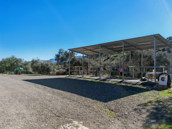 Finca zu verkaufen in Coín