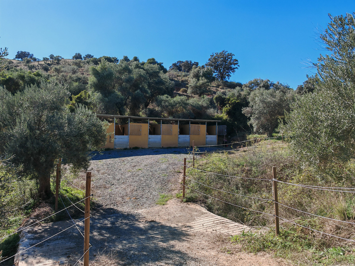 Finca zu verkaufen in Coín