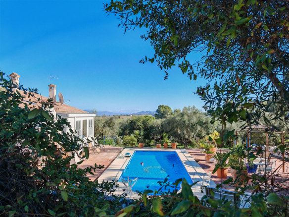 Finca zu verkaufen in Coín