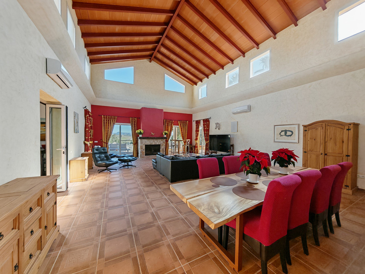Finca zu verkaufen in Coín