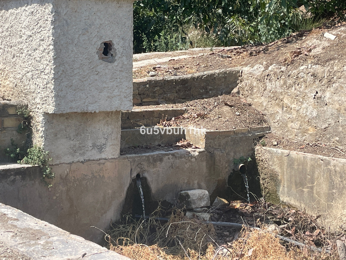 Finca for sale in Coín