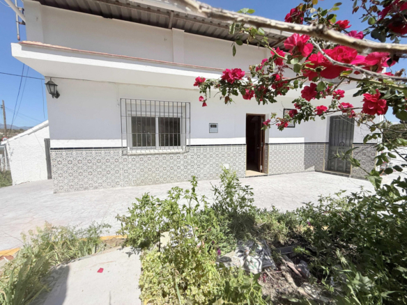 Finca for sale in Coín
