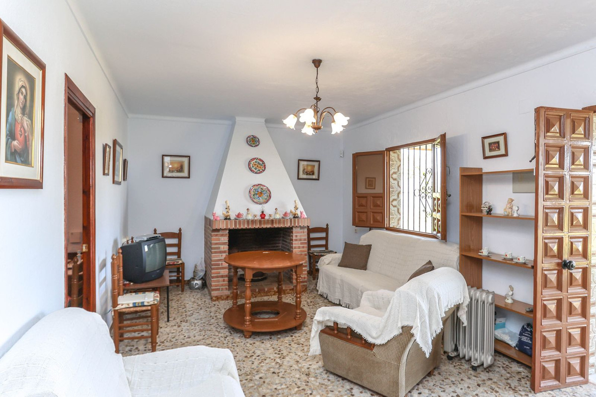 Finca for sale in Guaro