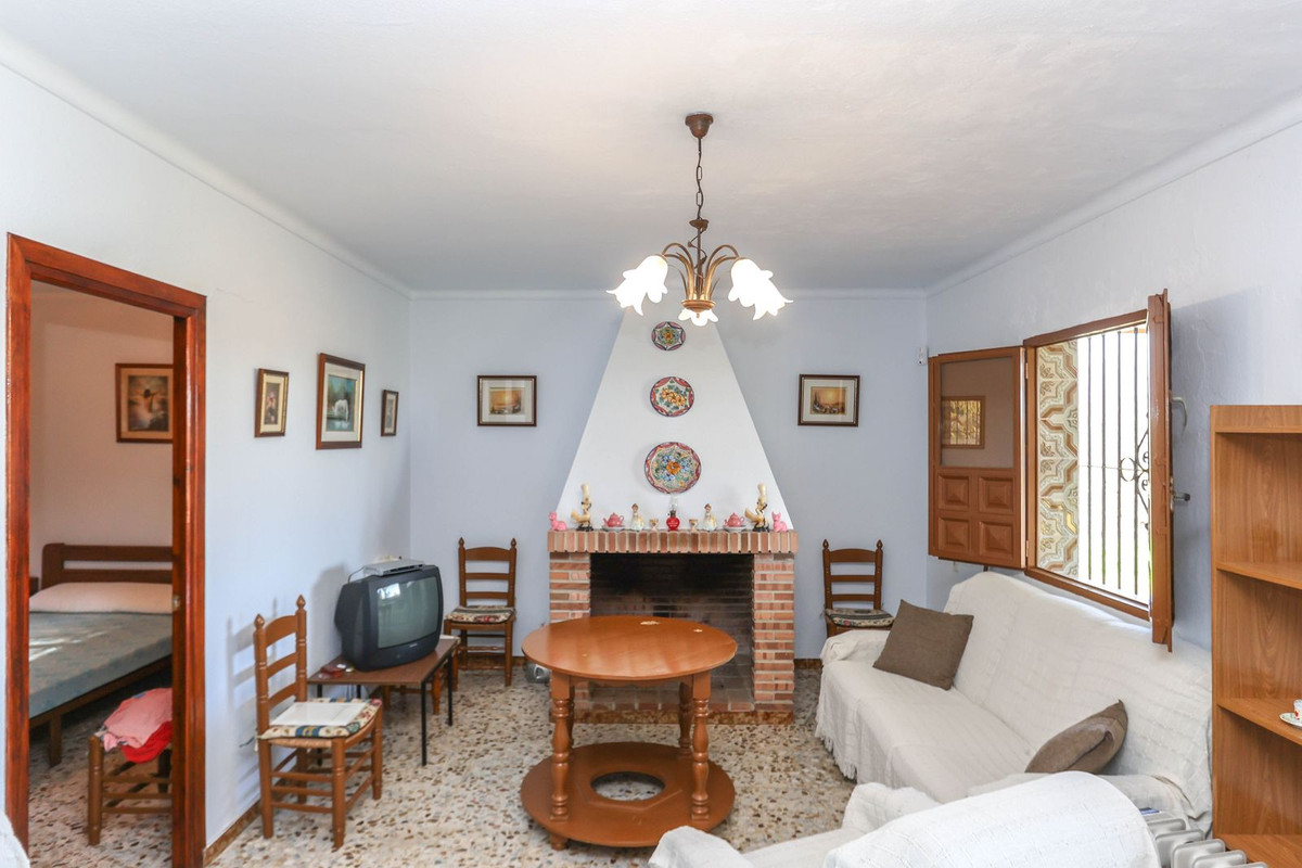 Finca for sale in Guaro