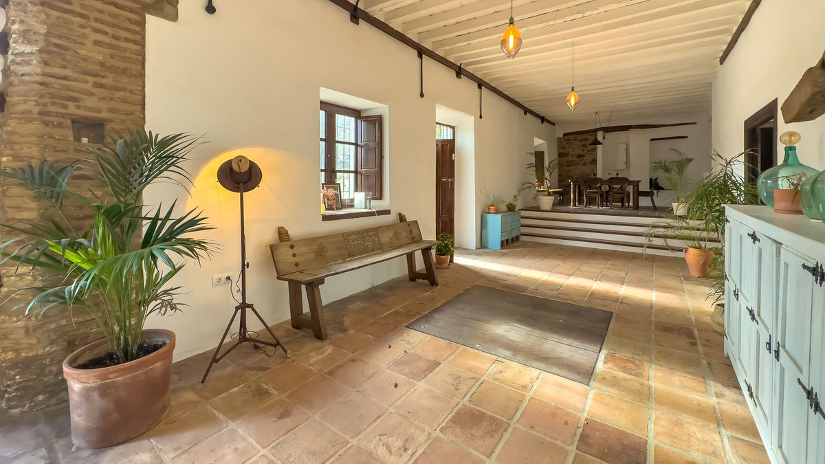 Finca for sale in Málaga