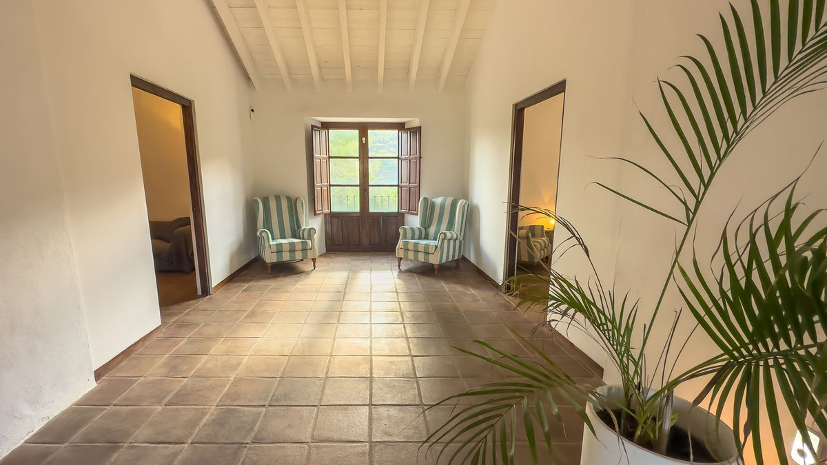 Finca for sale in Málaga