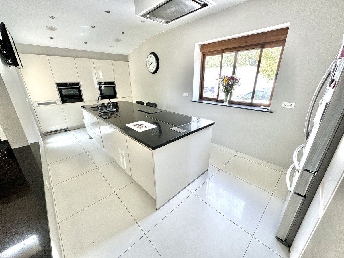 Finca for sale in Mijas