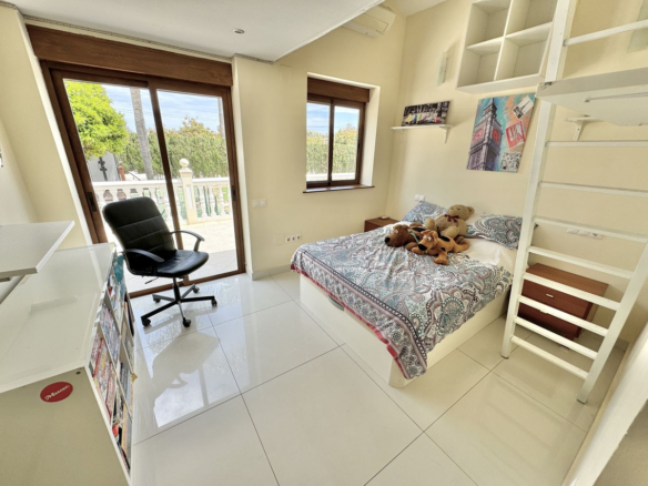 Finca for sale in Mijas