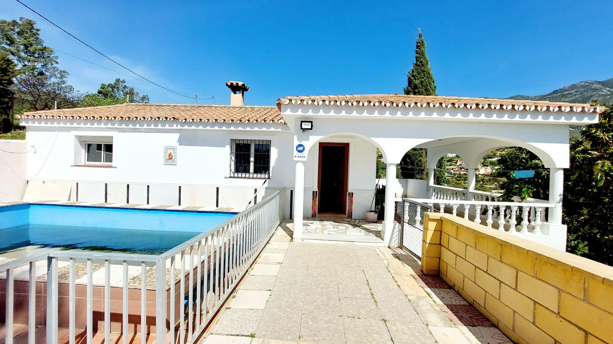 Finca-in-Mijas-Ref-R5010337 Finca for sale in Mijas