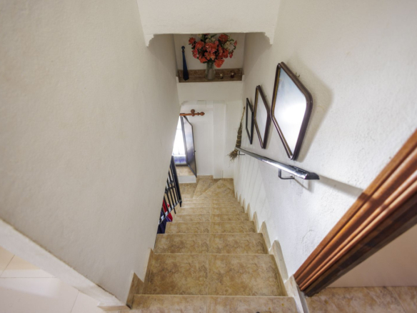 Finca for sale in Pizarra