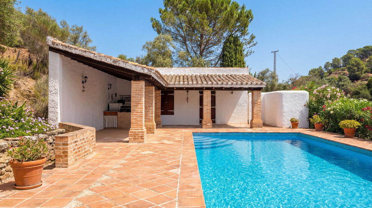 Finca for sale in Villanueva del Rosario