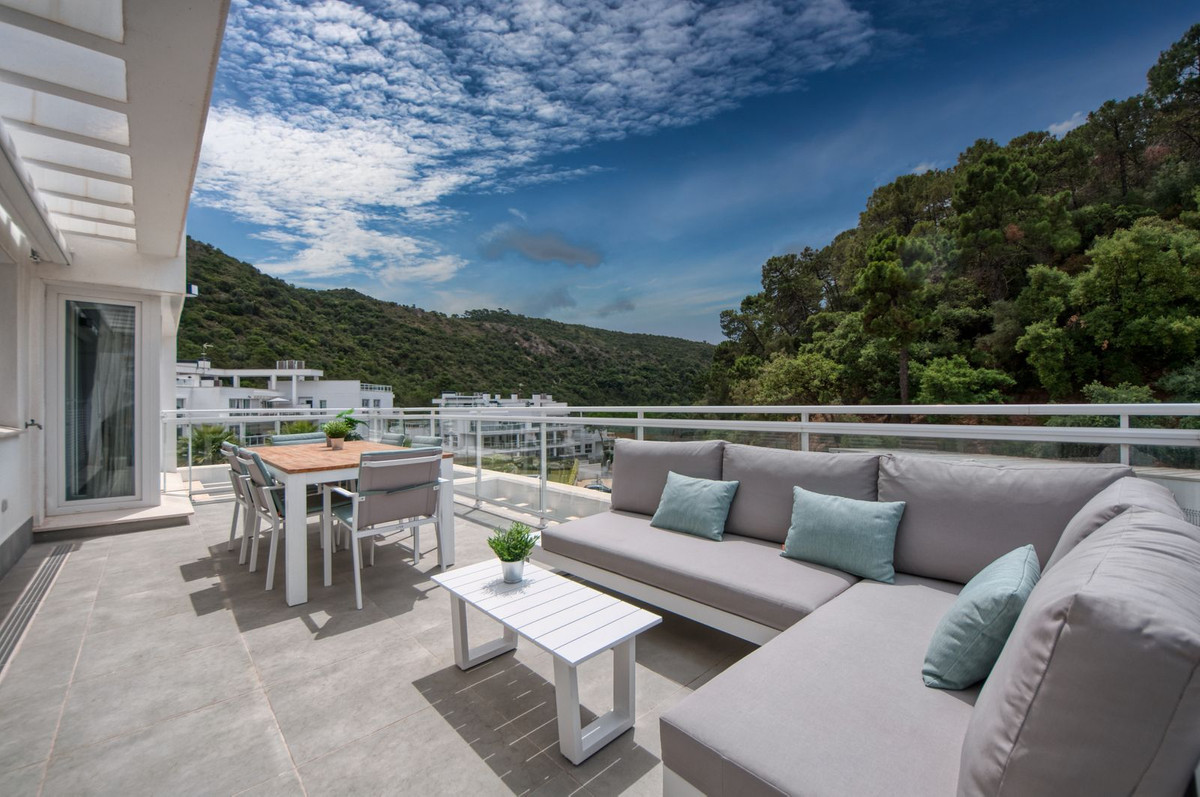 Penthouse for sale in Benahavís