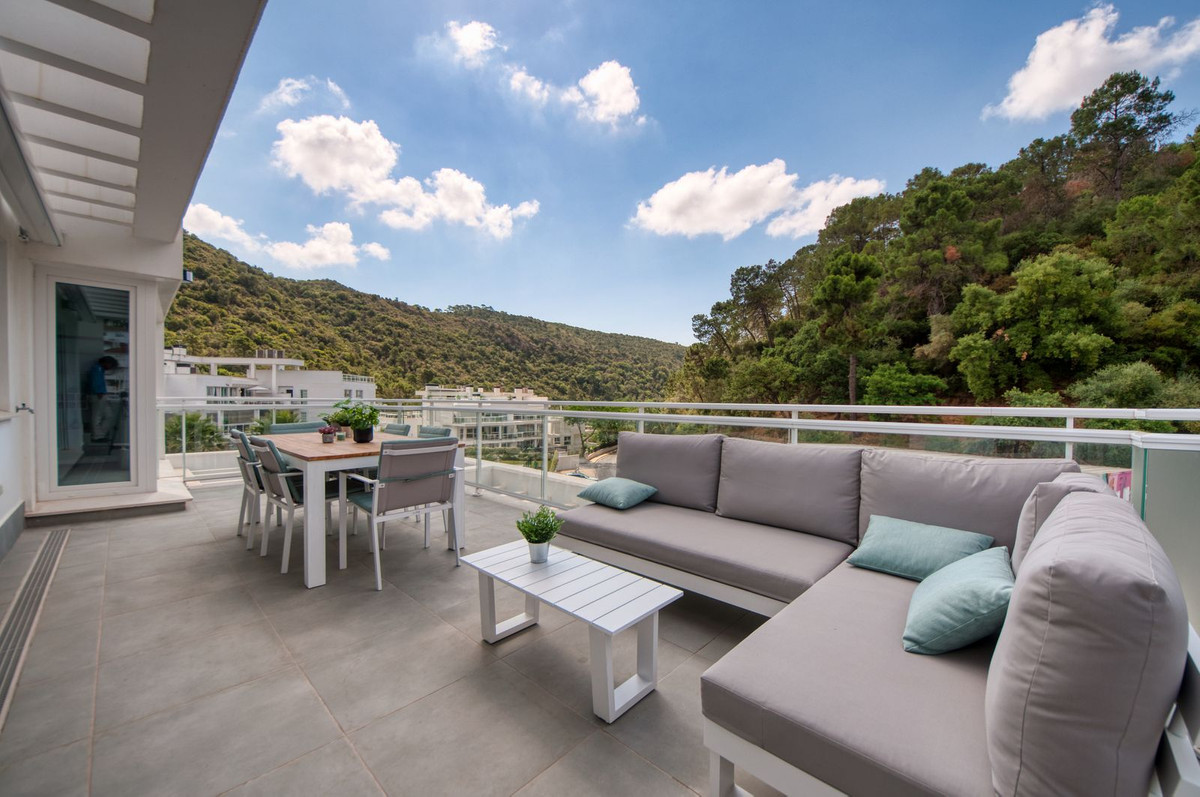 Penthouse for sale in Benahavís