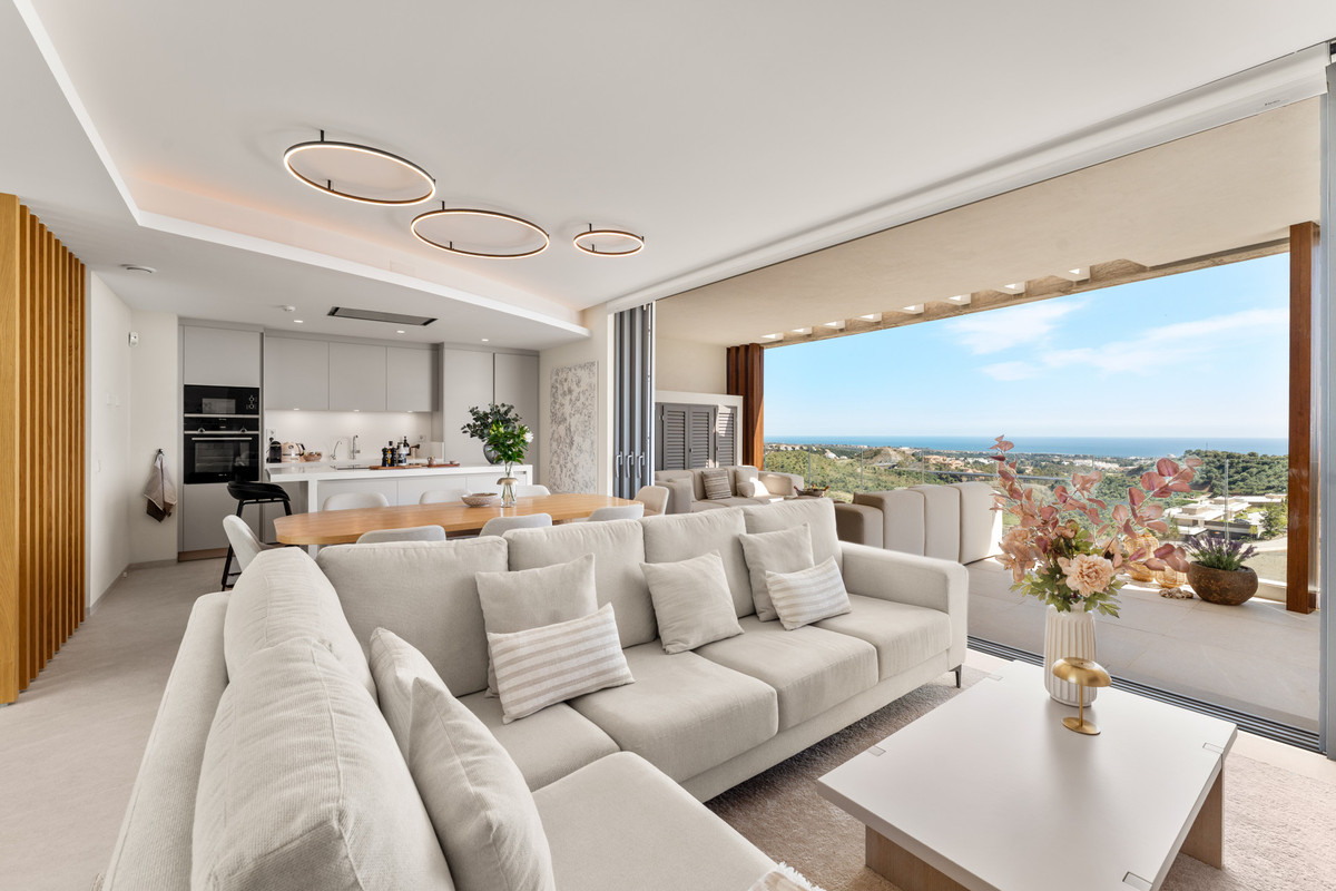 Penthouse-in-Benahavis-Ref-R5360794 Penthouse for sale in Benahavís