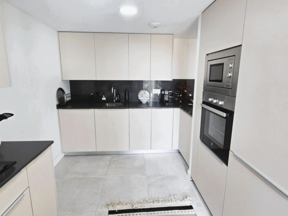 Penthouse for sale in Benalmadena