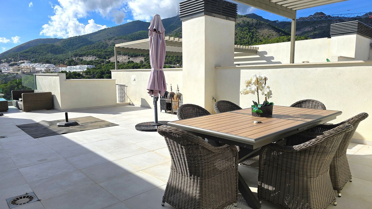 Penthouse for sale in Benalmadena