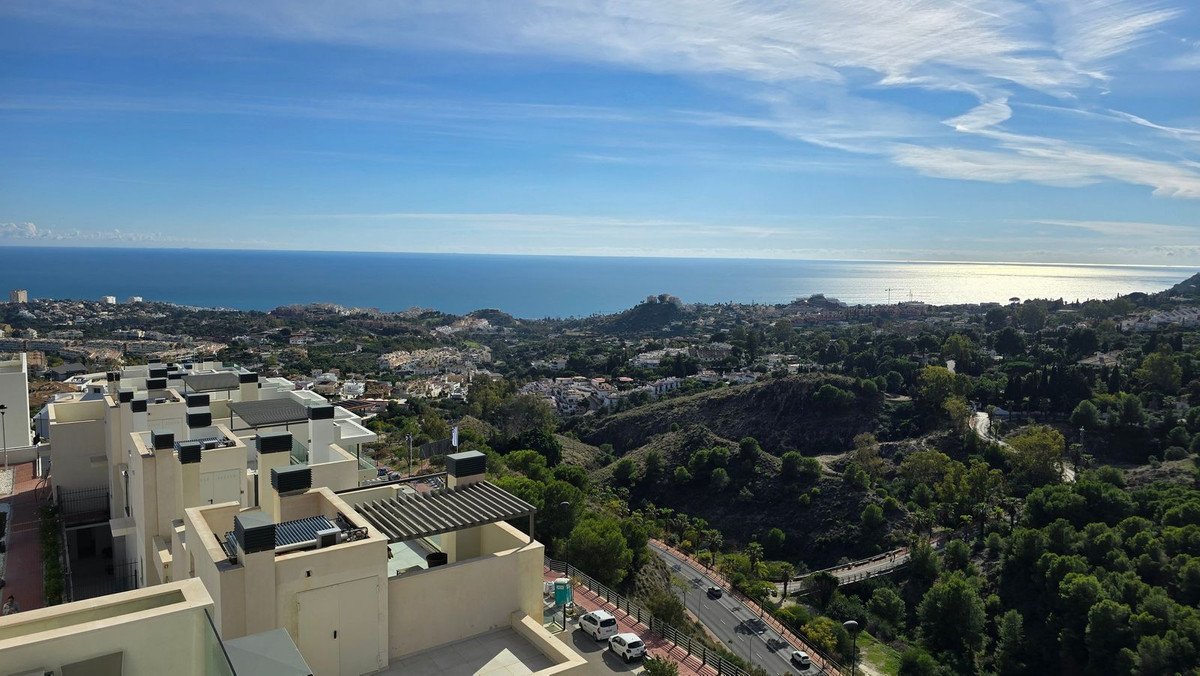 Penthouse for sale in Benalmadena