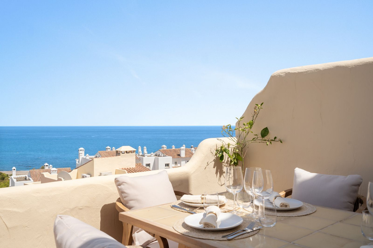 Penthouse for sale in Casares