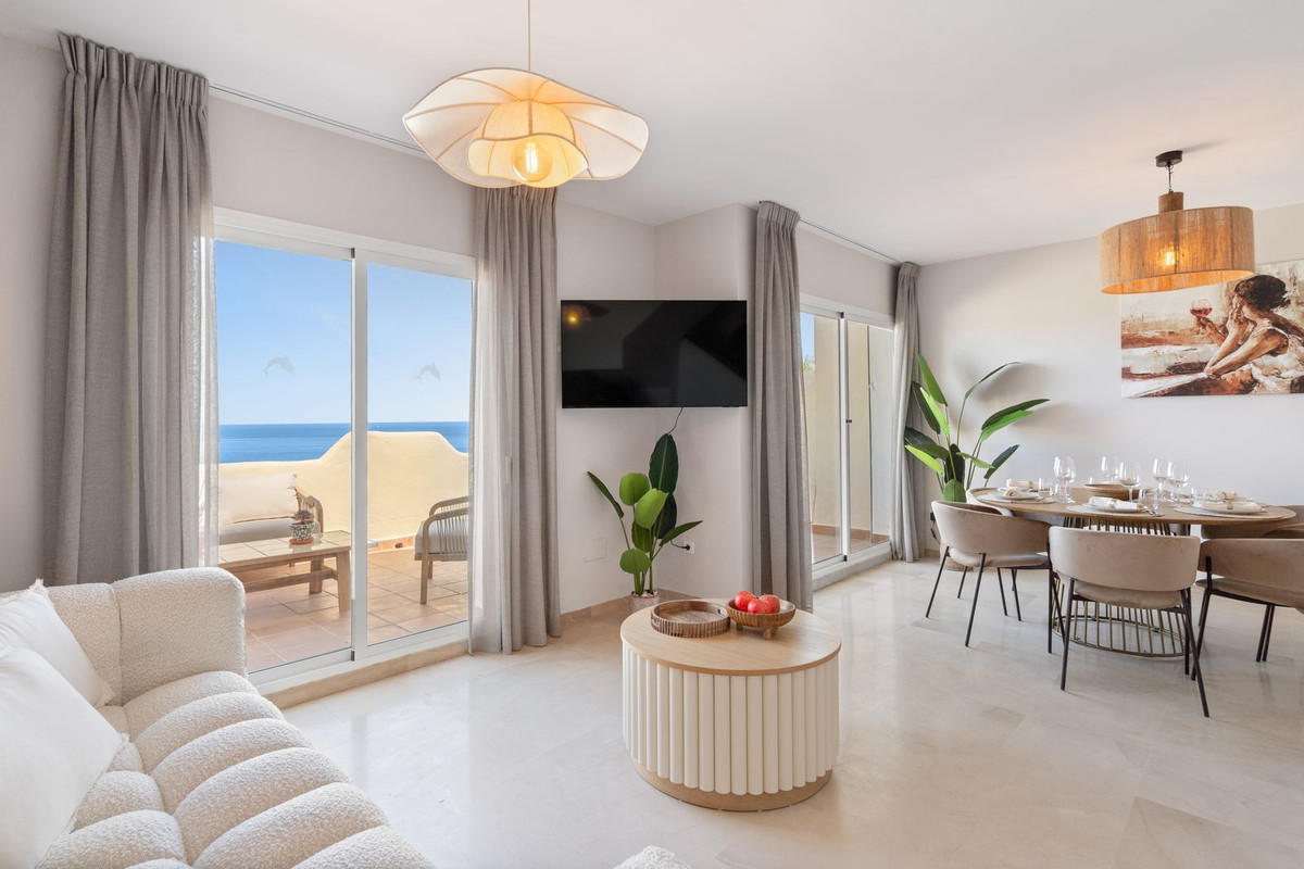 Penthouse for sale in Casares