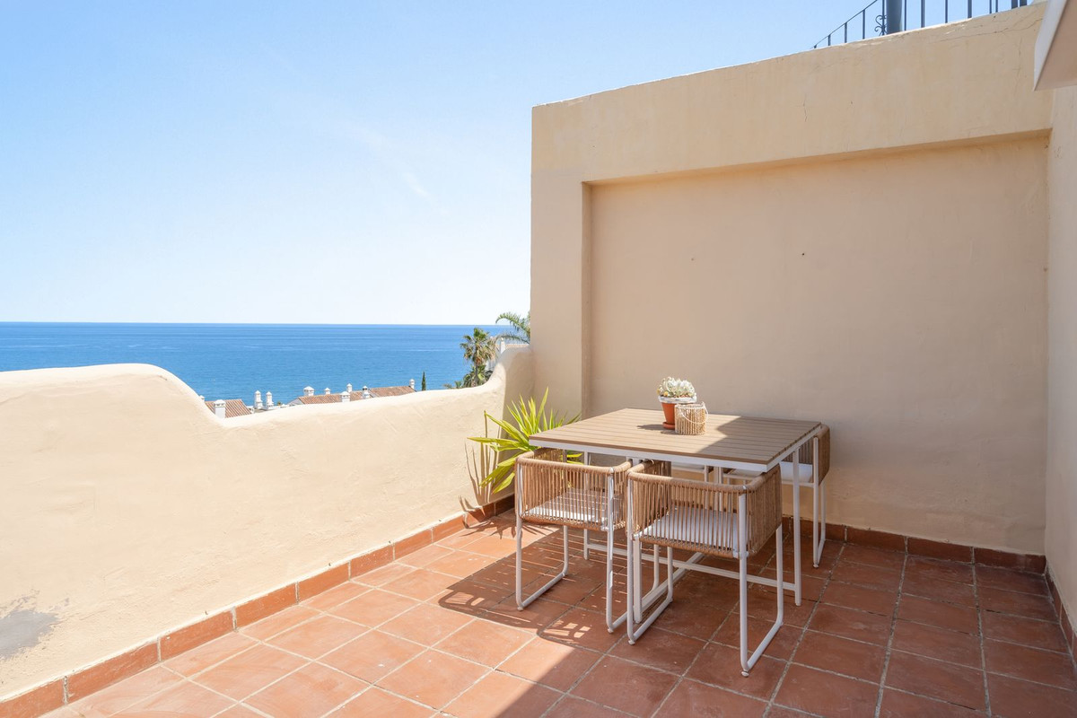 Penthouse for sale in Casares