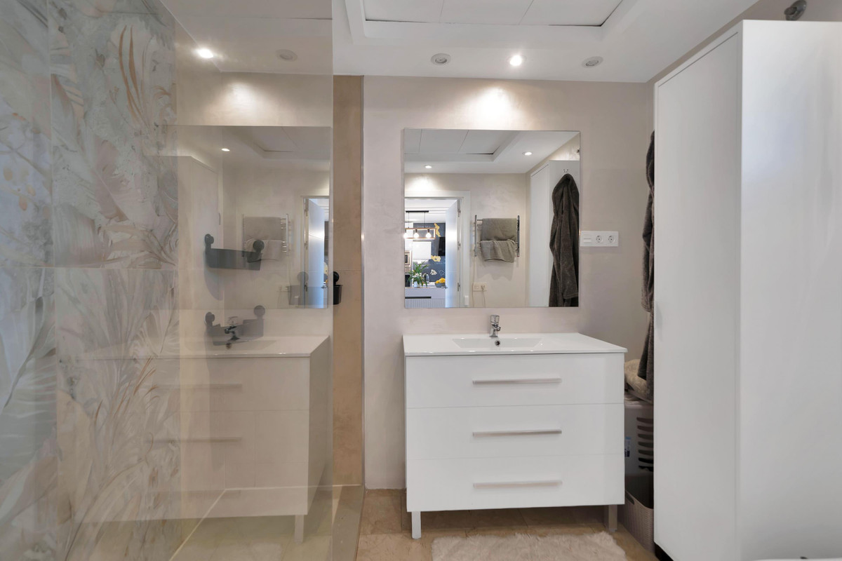 Penthouse for sale in Casares