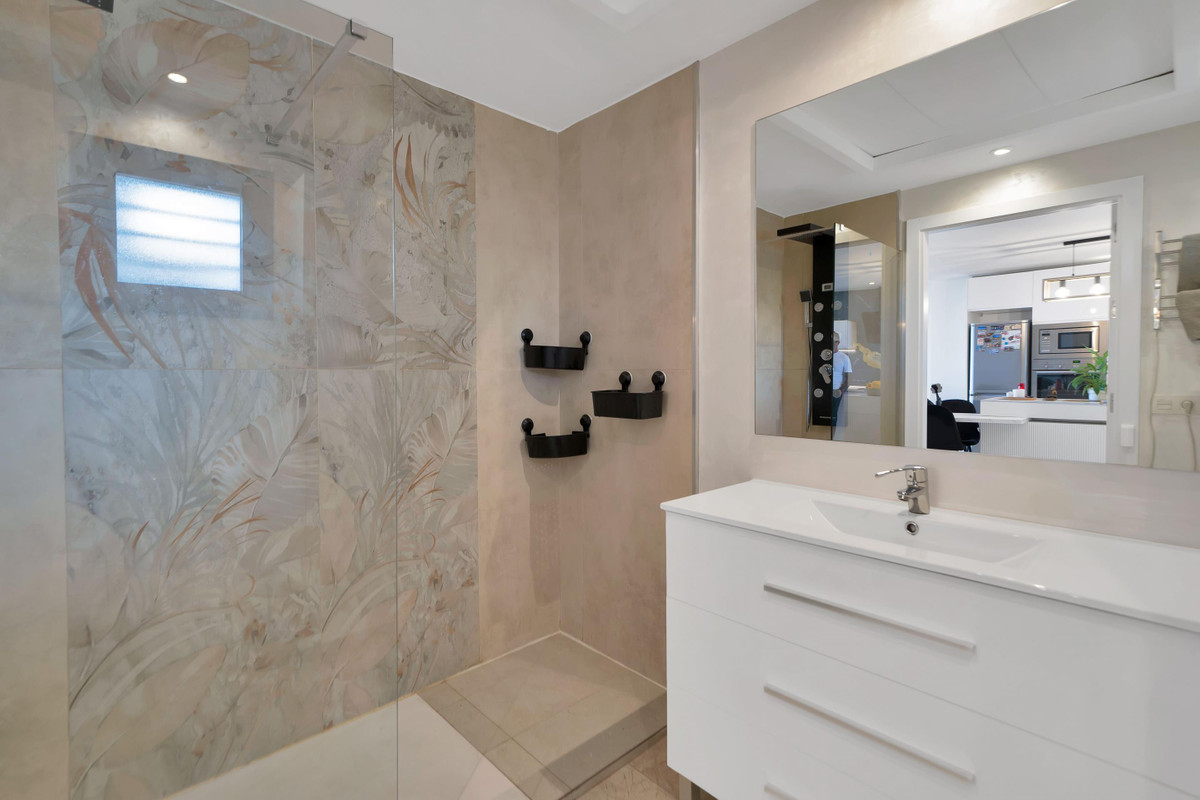 Penthouse for sale in Casares