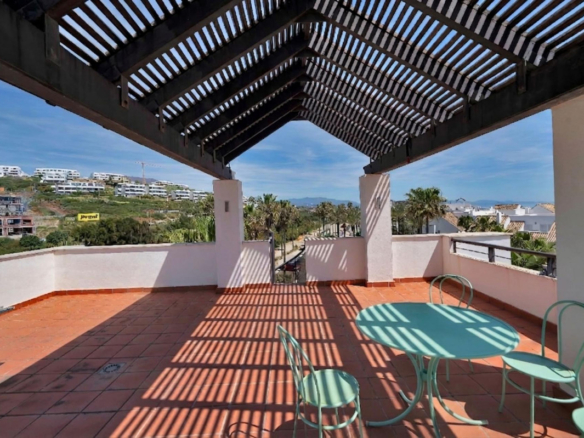 Penthouse for sale in Casares