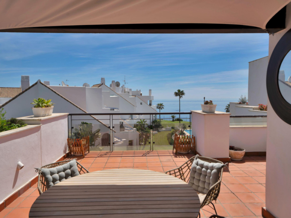 Penthouse for sale in Casares
