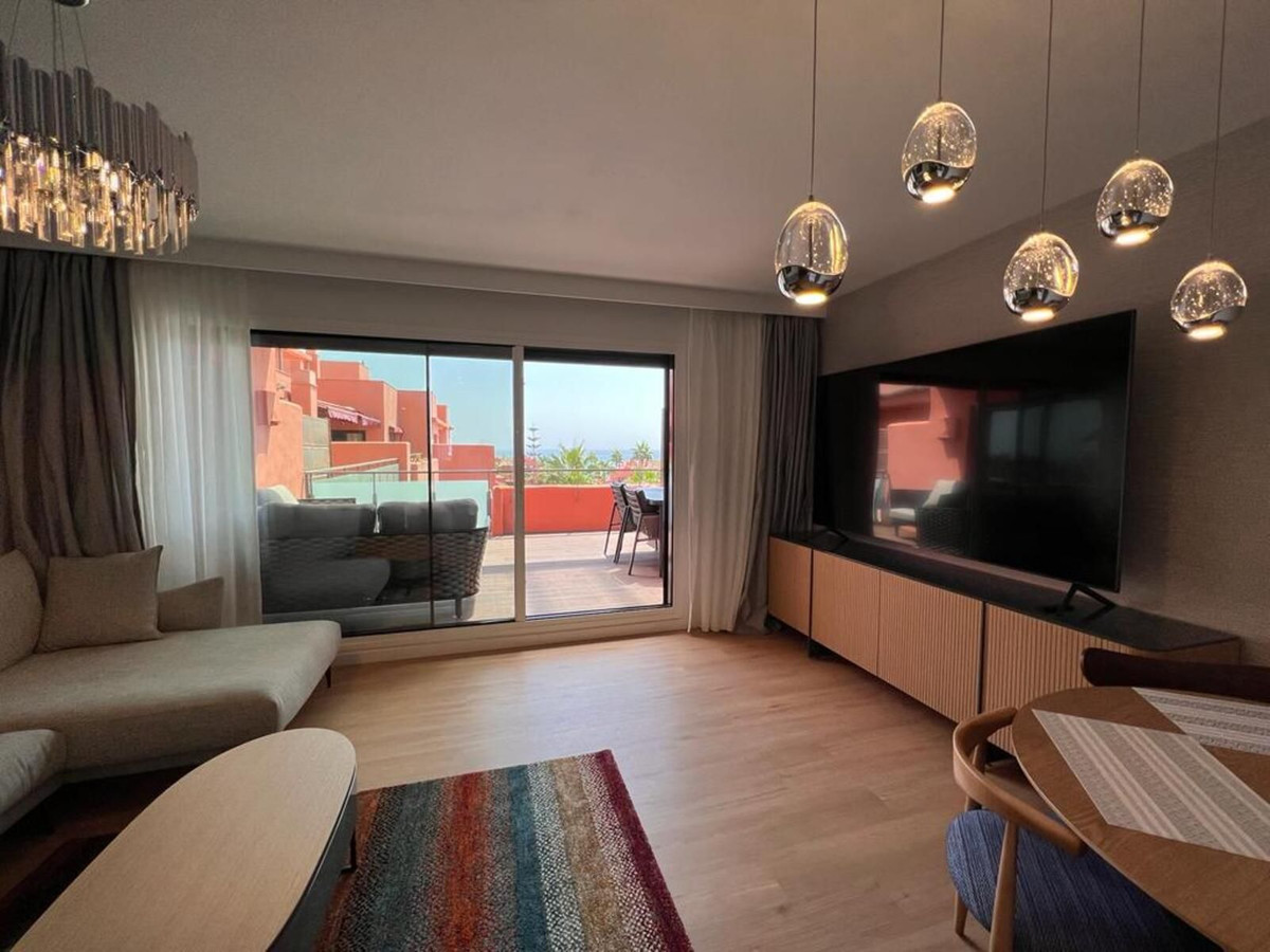 Penthouse for sale in Estepona