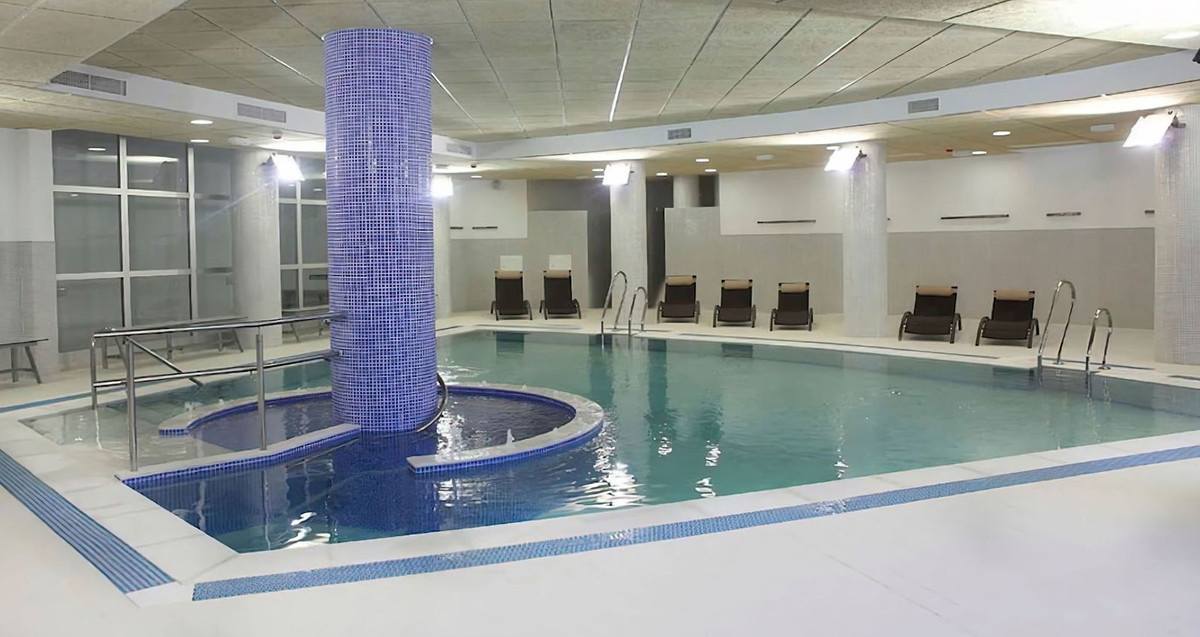 Penthouse for sale in Estepona