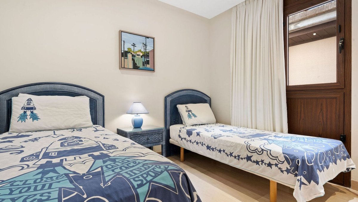 Penthouse for sale in Estepona