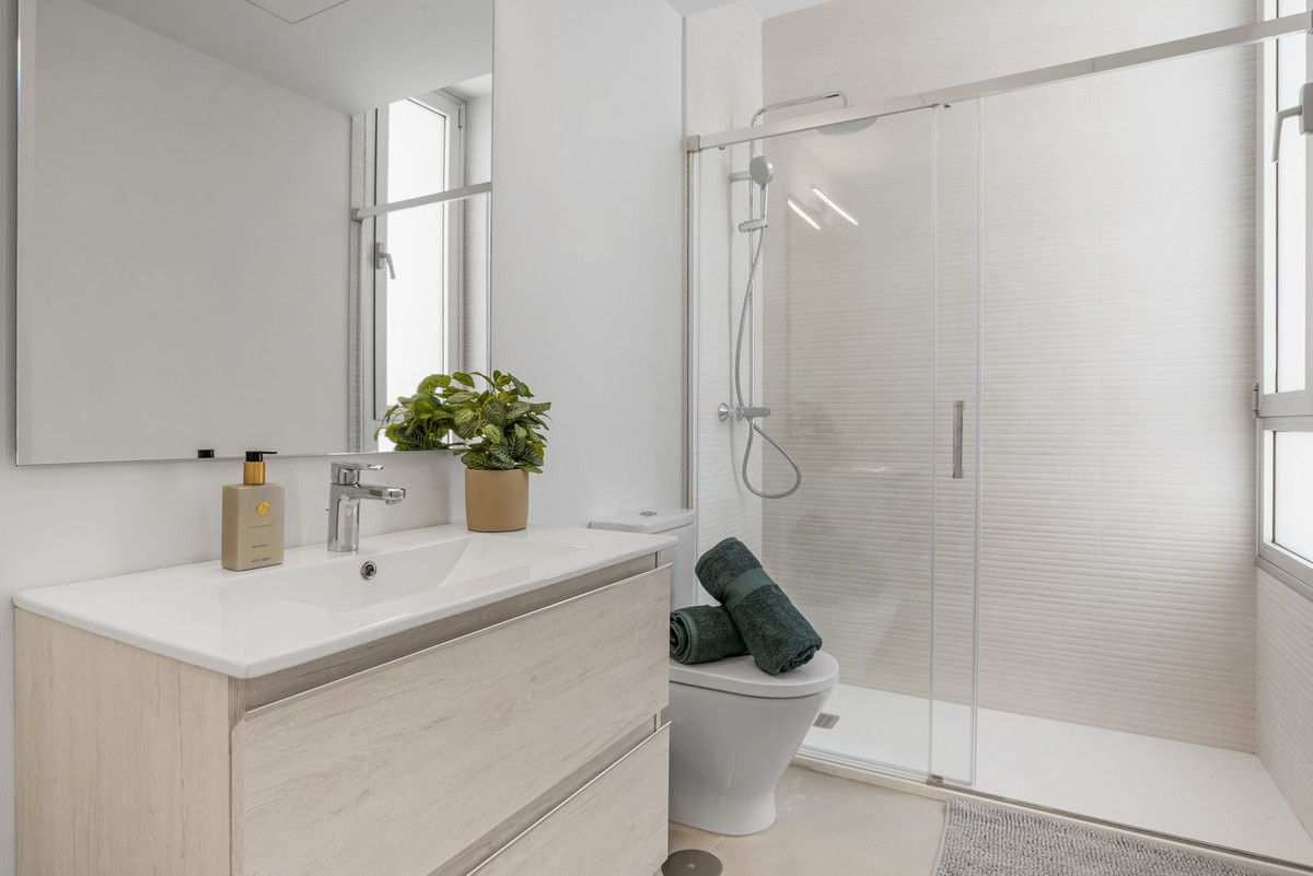 Penthouse for sale in Estepona