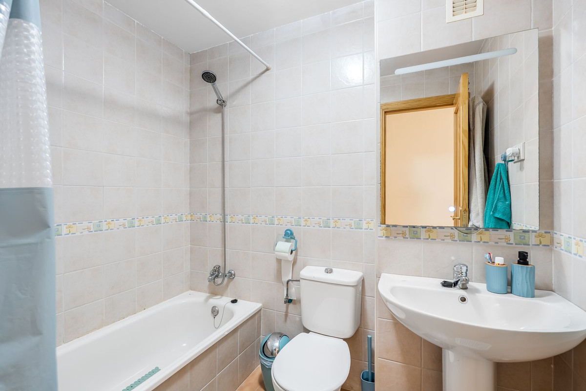 Penthouse for sale in Estepona
