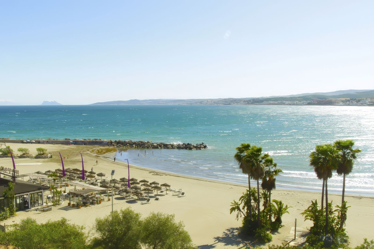 Penthouse for sale in Estepona