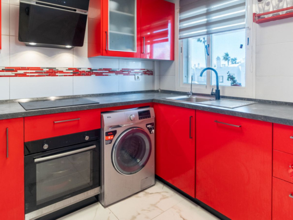 Penthouse for sale in Estepona