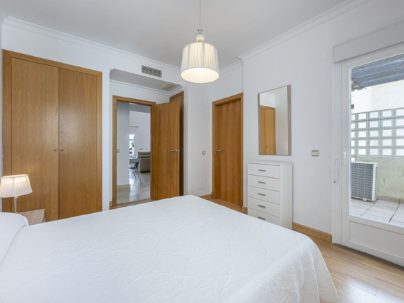 Penthouse for sale in Estepona