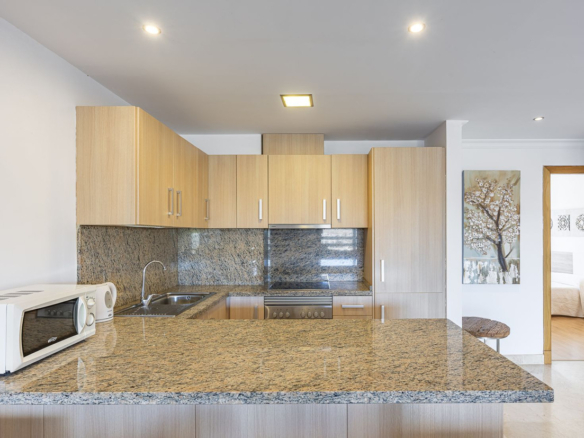 Penthouse for sale in Estepona