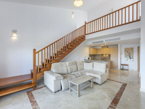 Penthouse for sale in Estepona